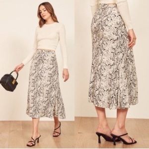 🐍 Reformation Midi Skirt | Bea Skirt in Rattlesnake Size 6